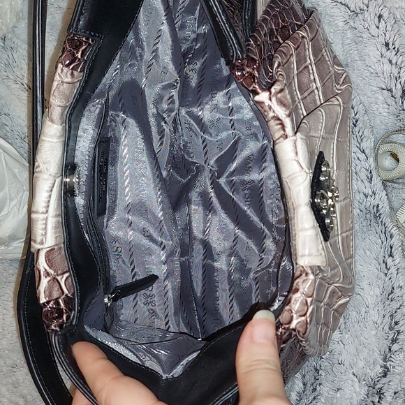 NWT Vera Wang Hobo Alligator purse - Picture 4 of 6